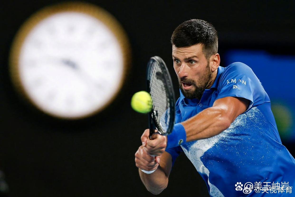 AYX SPORTS德约科维奇迎来十二赛季高光表现，曼联球迷沸腾！(德约科维奇2020赛季)